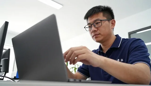 海口何涛科技有限公司带来全新的设计体验